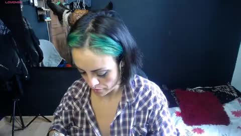 Snapshot of freyaa_sorceress chatting on 02.12.25 freyaa_sorceress online show from 02.12.25