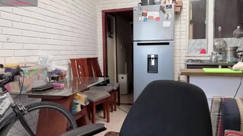 Snapshot of freyaa_sorceress chatting on 10.14.25 freyaa_sorceress online show from 10.14.25