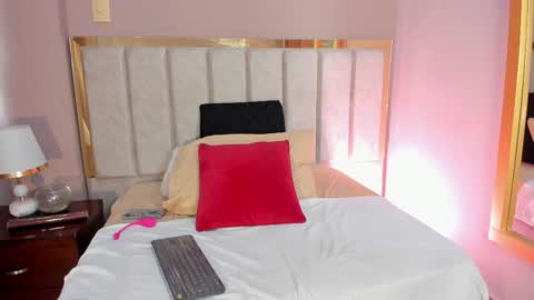 Freya Cameron online show from 03.23.26