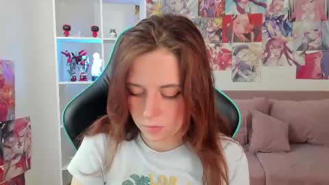 Snapshot of freyaveys chatting on 06.22.26 FreyaVeys online show from 06.22.26