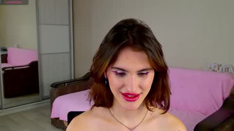 Frida online show from 01.05.25