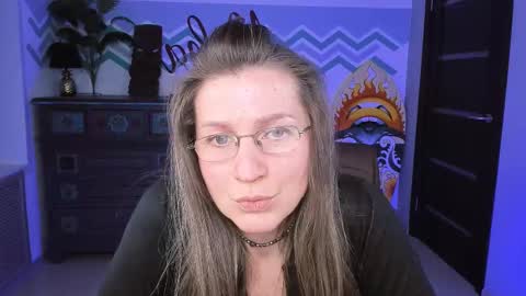 Frida Tander online show from 03.08.25