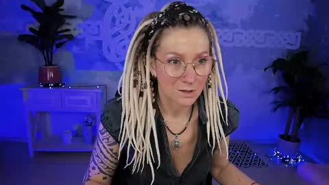 Frida Tander online show from 04.11.26