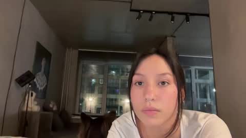 Lina online show from 02.21.25