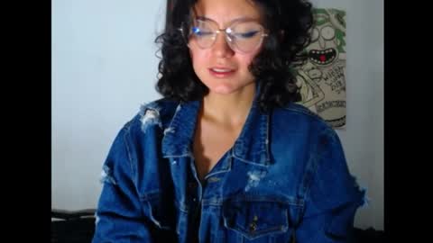Snapshot of frikisa chatting on 04.25.26 frikisa online show from 04.25.26