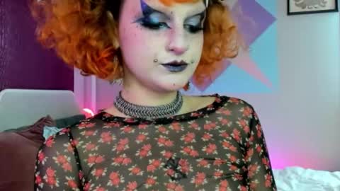 Snapshot of friskyflowers chatting on 01.14.26 cherry online show from 01.14.26