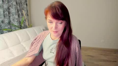 Snapshot of fritha chatting on 02.09.25 Next stream November 29 2024 online show from 02.09.25