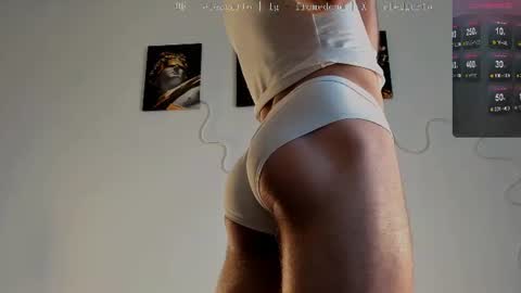 Snapshot of fromedcam chatting on 06.12.26 ED online show from 06.12.26