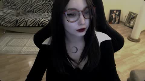 Lilith online show from 12.05.25