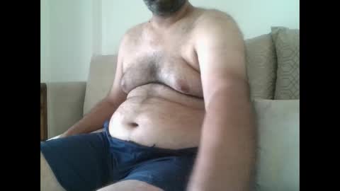 Snapshot of fruti_loops chatting on 01.23.25 fruti loops Bull online show from 01.23.25