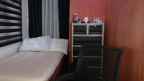 Zack online show from 12.17.24