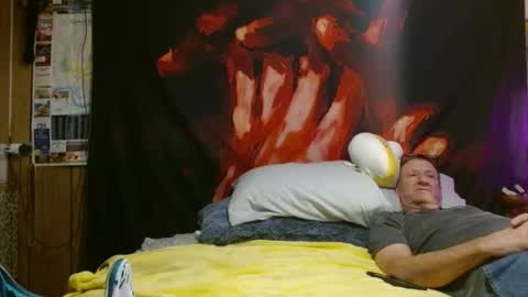 Snapshot of fuckanaries69 chatting on 09.30.25 Aries69 online show from 09.30.25