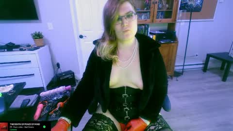 Miss Charlotte online show from 04.03.26
