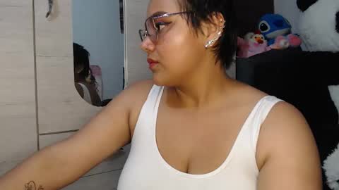 Mia and Gary  online show from 12.22.25