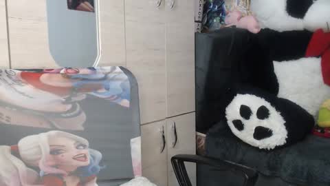 Mia and Gary  online show from 01.09.26