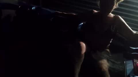 fuckmeharderdaddy371558 online show from 04.28.26