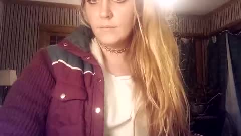 Snapshot of fuckroundfindout513116 chatting on 01.15.25 fuckroundfindout513116 online show from 01.15.25