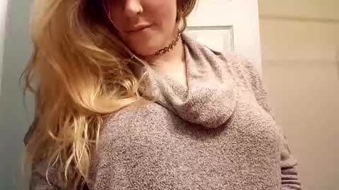 Snapshot of fuckroundfindout513116 chatting on 01.24.25 fuckroundfindout513116 online show from 01.24.25