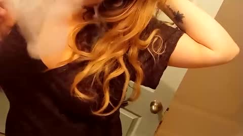 Snapshot of fuckroundfindout513116 chatting on 02.17.25 fuckroundfindout513116 online show from 02.17.25