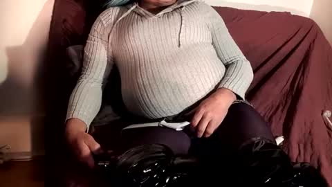 Pizzaz online show from 10.10.25