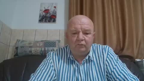 Snapshot of fullballs6 chatting on 12.20.24 fullballs6 online show from 12.20.24