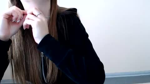 Snapshot of funemma000 chatting on 06.15.26 Emma online show from 06.15.26
