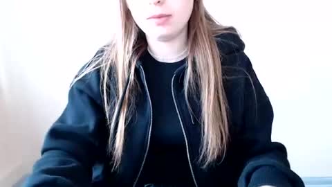 Snapshot of funemma000 chatting on 06.16.26 Emma online show from 06.16.26
