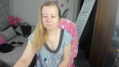 funny_bunny4 online show from 12.21.24