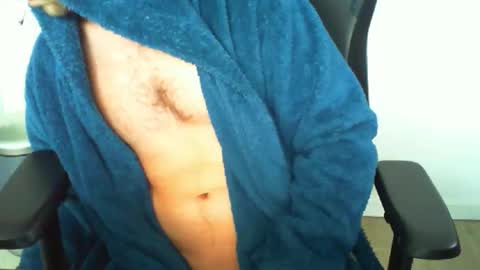 YWhiteNiceMan online show from 09.24.25