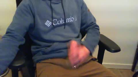 Snapshot of funnyeucouple chatting on 05.02.26 YWhiteNiceMan online show from 05.02.26