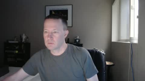 Hello online show from 01.05.25