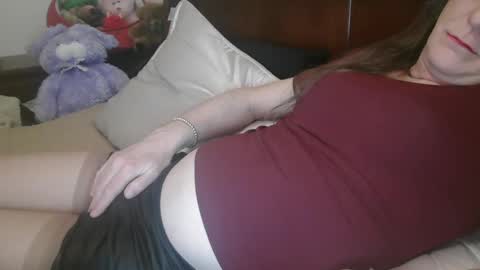 Jessie Love online show from 01.18.25