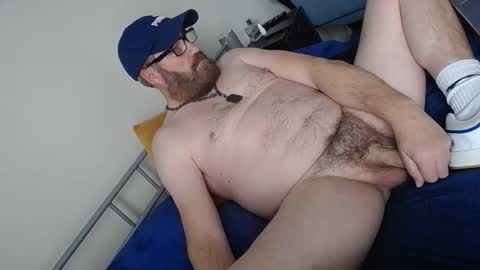 furbeef4lad80 online show from 12.15.25