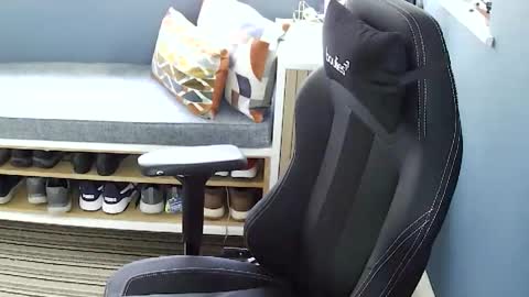 Furry online show from 04.29.26