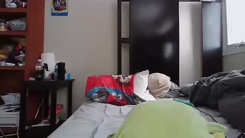 fuzzypeaches87 online show from 01.15.26