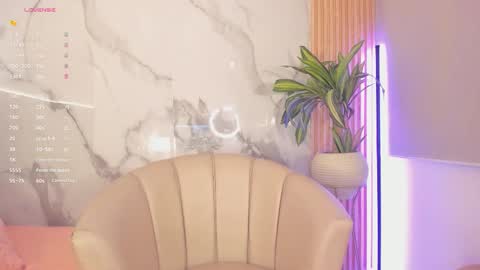   Independent model online show from 02.06.26