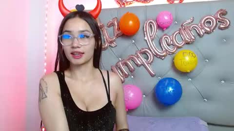 Victoria online show from 10.31.25