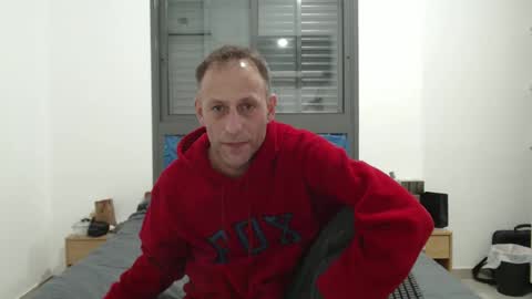 Snapshot of g10303 chatting on 01.30.25 g103031910303 online show from 01.30.25