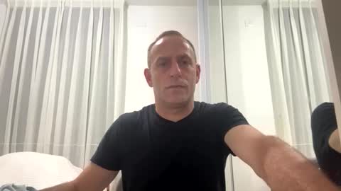 Snapshot of g10303 chatting on 11.15.25 g103031910303 online show from 11.15.25