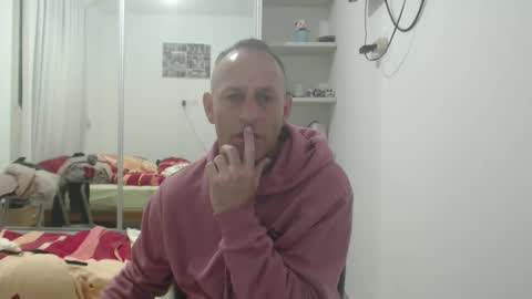 Snapshot of g10303 chatting on 02.21.26 g103031910303 online show from 02.21.26