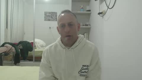 Snapshot of g10303 chatting on 02.22.26 g103031910303 online show from 02.22.26