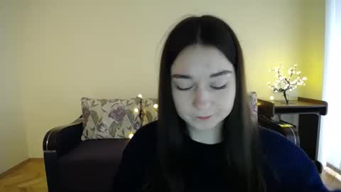 Jaklin online show from 01.11.25