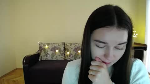 Jaklin online show from 01.28.25