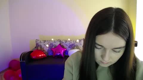 Jaklin online show from 02.20.25