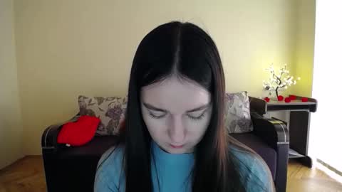 Snapshot of gabby_di chatting on 04.30.26 Jaklin online show from 04.30.26