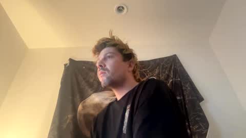 Snapshot of gabethier25 chatting on 12.18.24 yeeah online show from 12.18.24