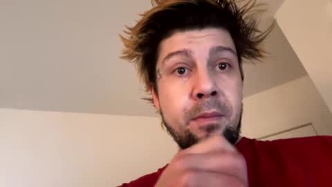 Snapshot of gabethier25 chatting on 01.03.25 yeeah online show from 01.03.25