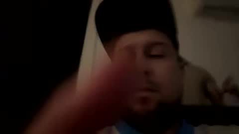 Snapshot of gabethier25 chatting on 12.14.25 yeeah online show from 12.14.25