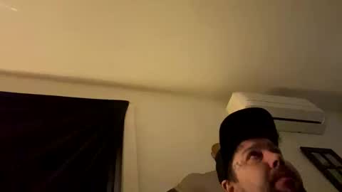 Snapshot of gabethier25 chatting on 01.15.26 yeeah online show from 01.15.26