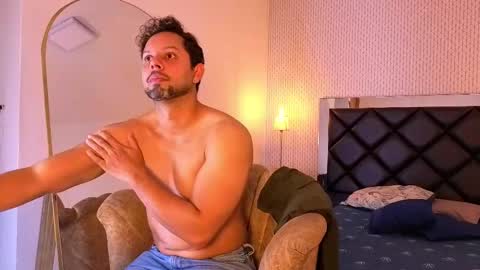 Snapshot of gabriel_51 chatting on 12.03.25 GABRIEL online show from 12.03.25